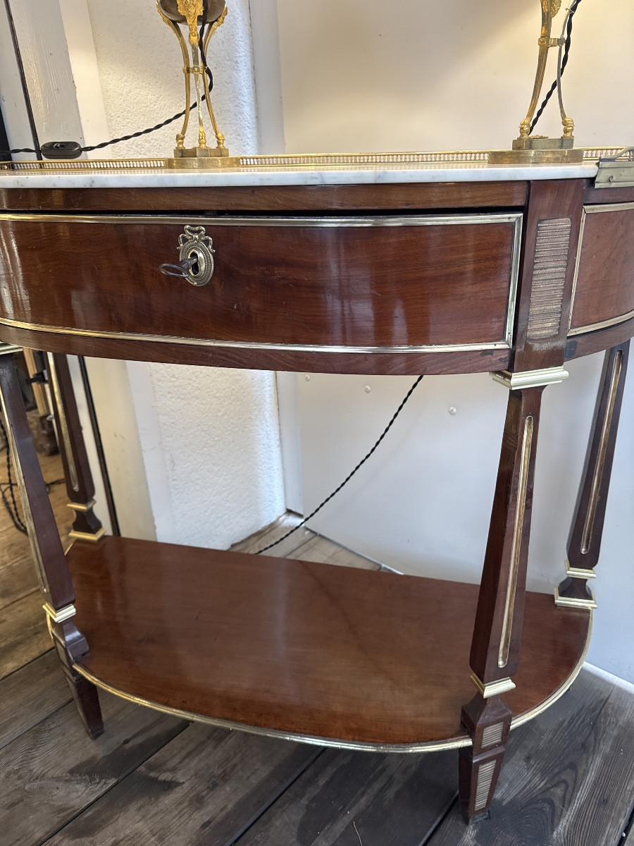 Console Louis XVI