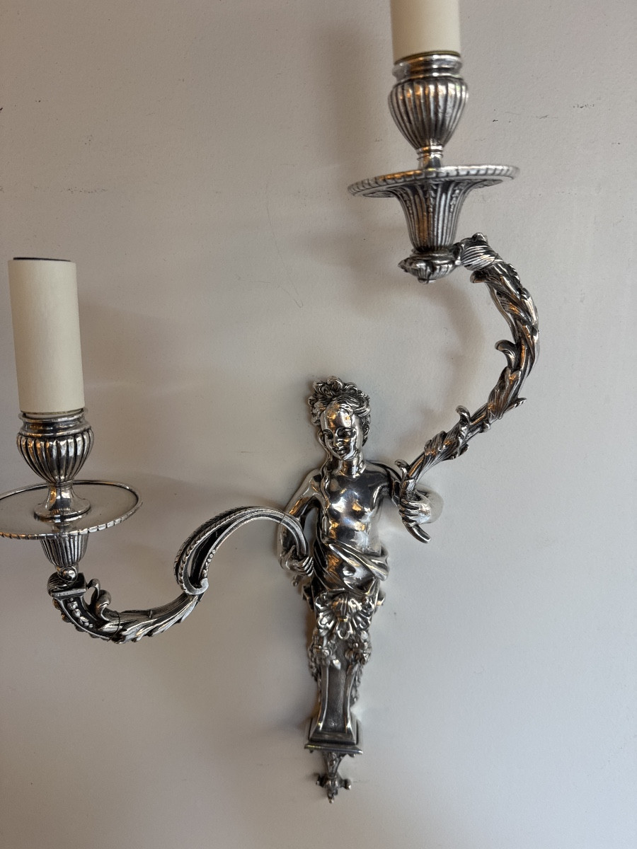Grande  paire d’Applique en Bronze argenté