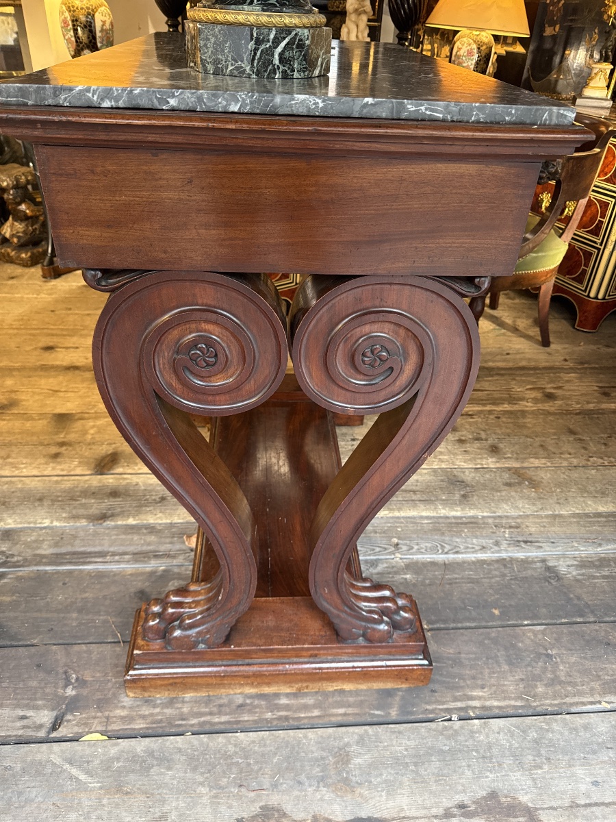 Console-photo-2