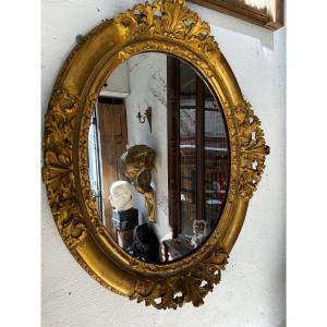 Miroir Ovale 18e En Bois Doré