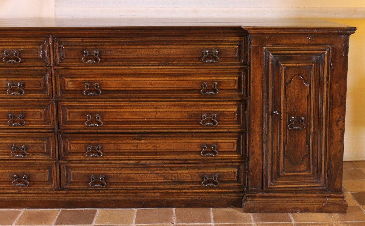 Italian Renaissance Sacristy Buffet / Credenza In Walnut-photo-2