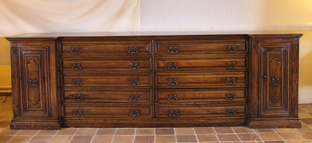 Italian Renaissance Sacristy Buffet / Credenza In Walnut