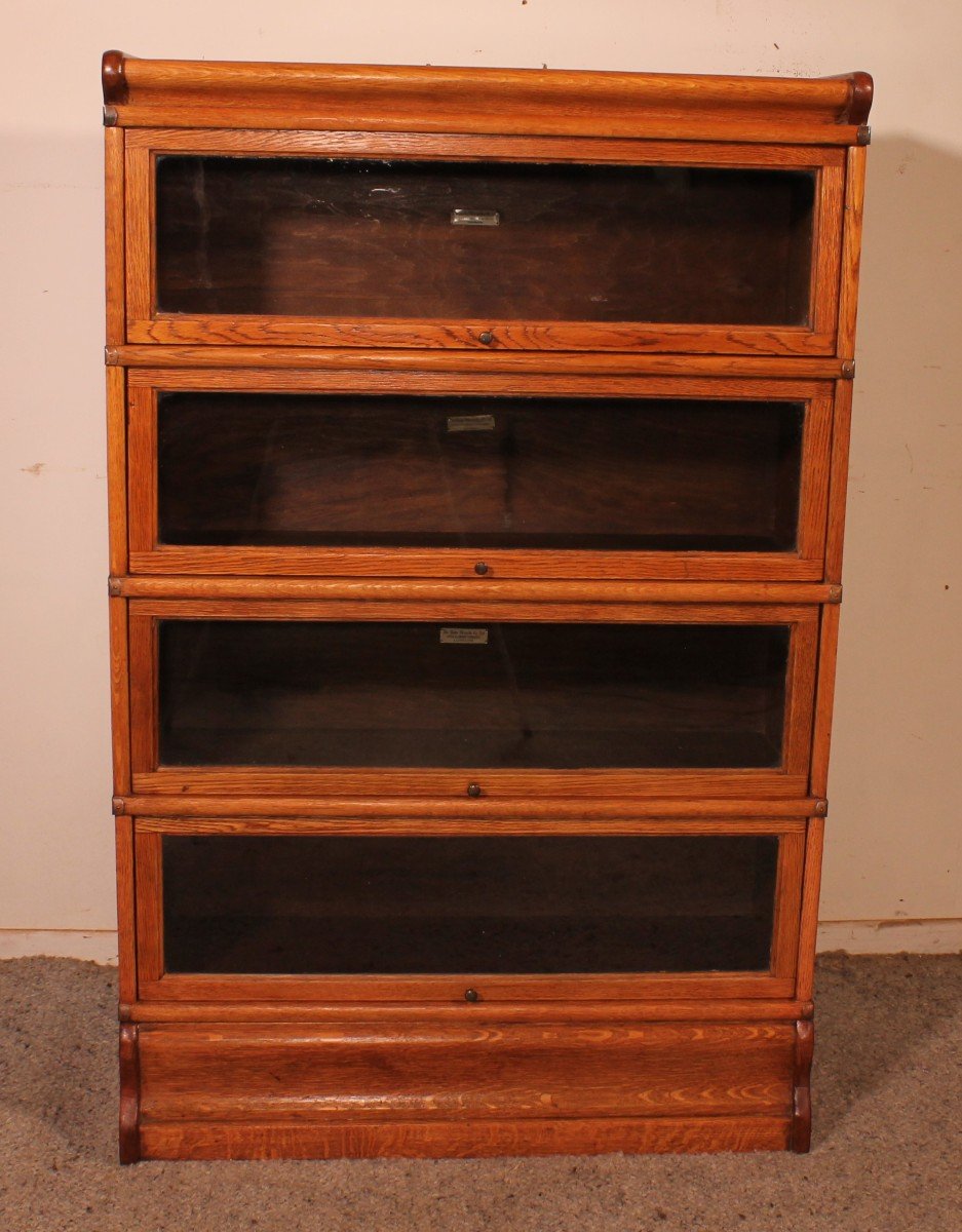 Globe Wernicke Bookcase In Oak Of 4 Elements -photo-2