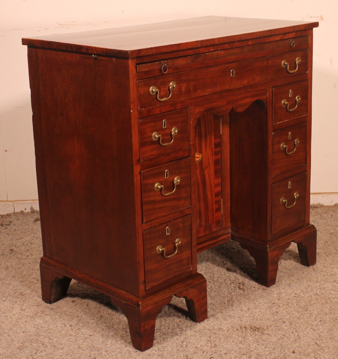 Small 18th Century Mahogany Kneehole Desk George III-photo-5