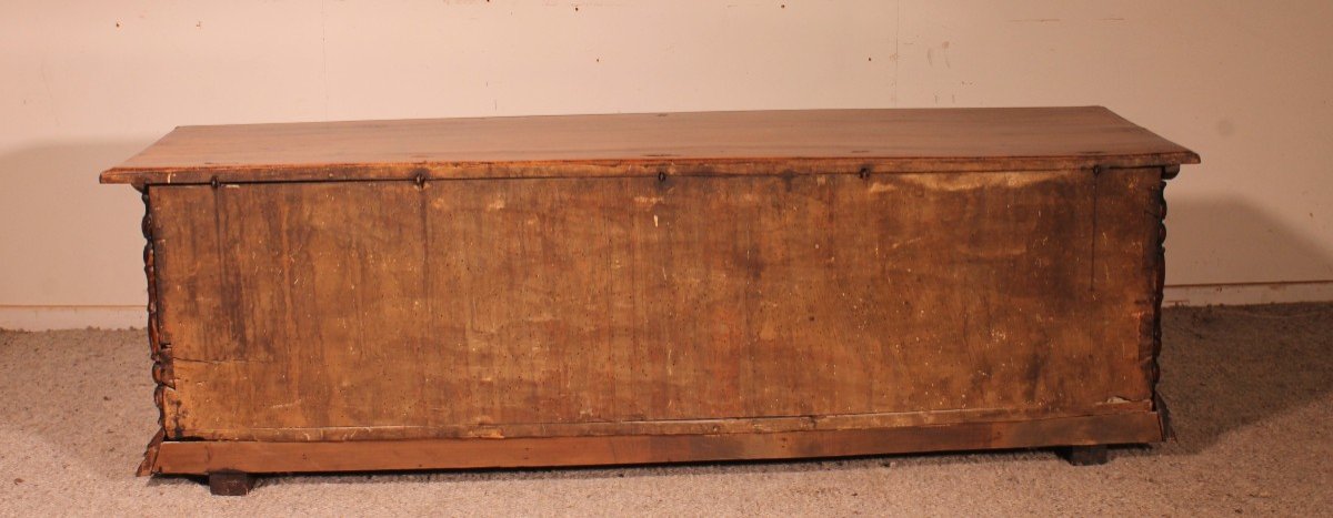 Italian Renaissance Walnut Chest -16 ° Century-photo-6