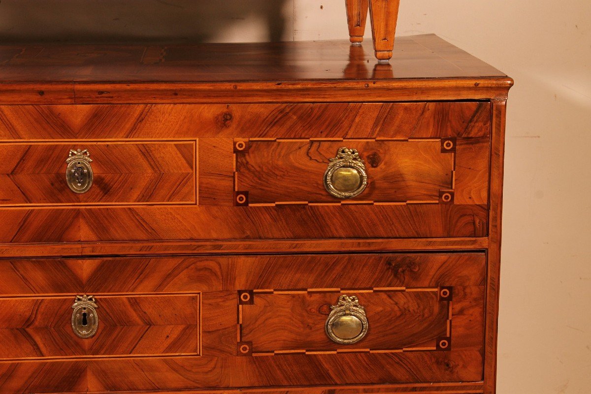 Italian Walnut Cabinet - 18th Century-photo-3