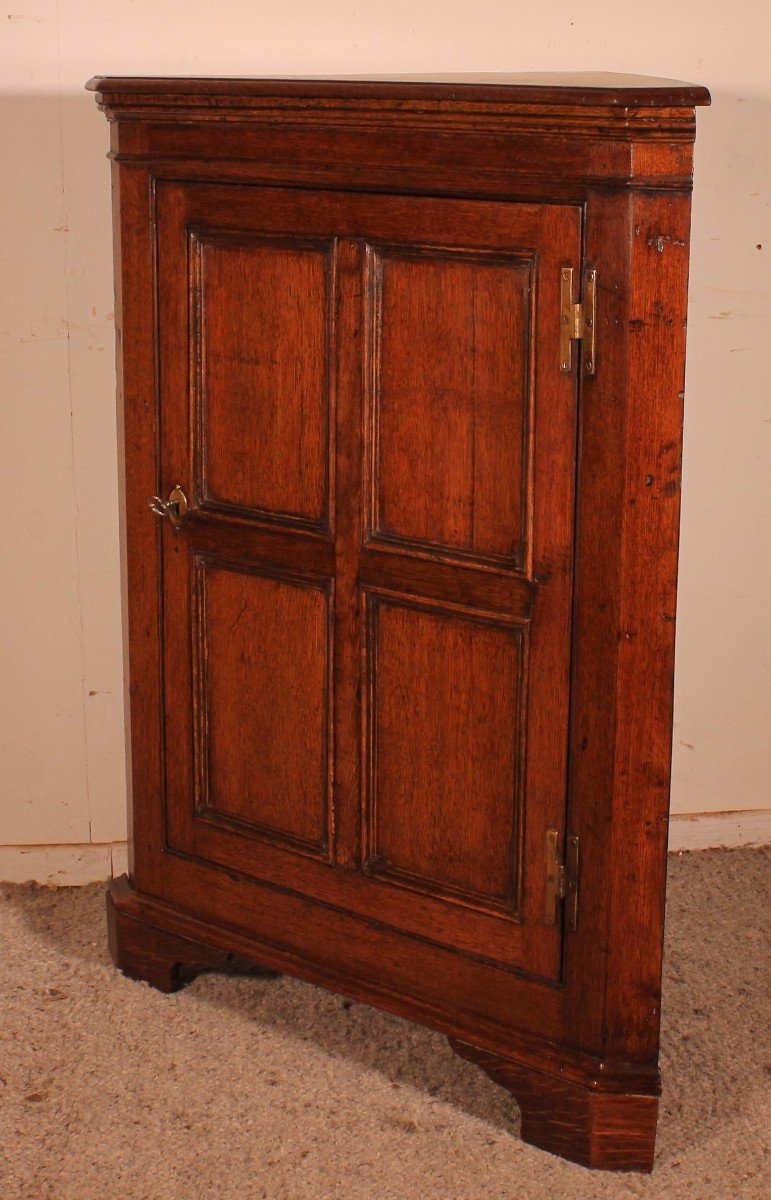 Oak Corner Cupboard Circa 1800-photo-3