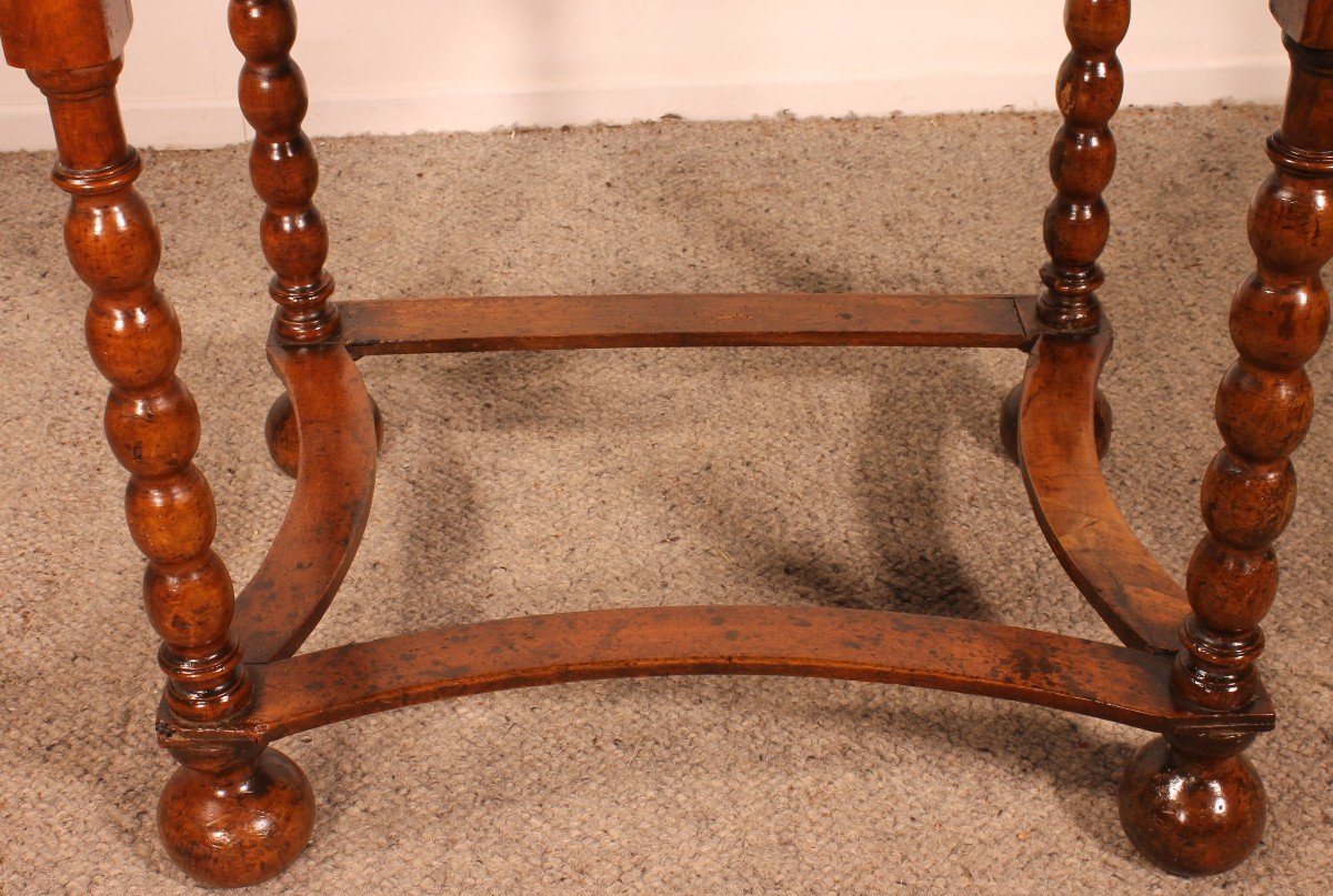 Small Writing Table/side Table In Walnut-17th Century-photo-1