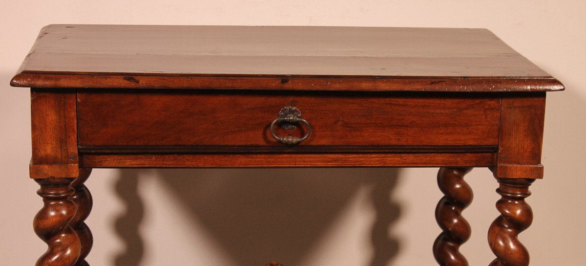 Louis XIII Table In Walnut -17th Century-photo-2