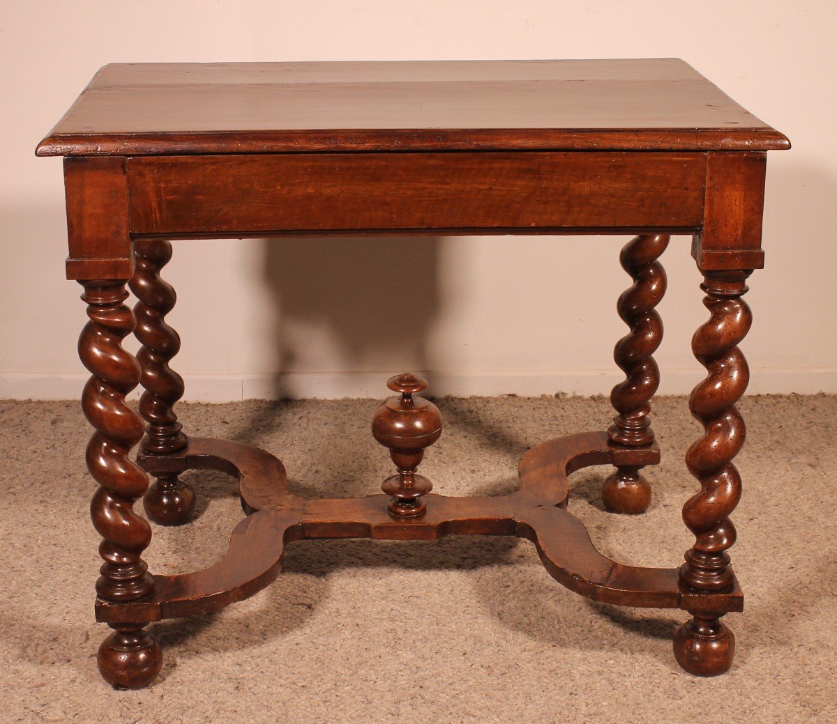 Louis XIII Table In Walnut -17th Century-photo-4