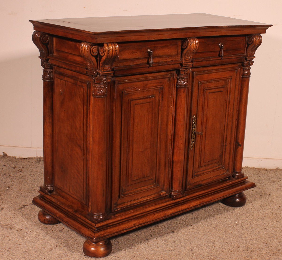 Small Renaissance Buffet In Walnut-17th Century From France-photo-2