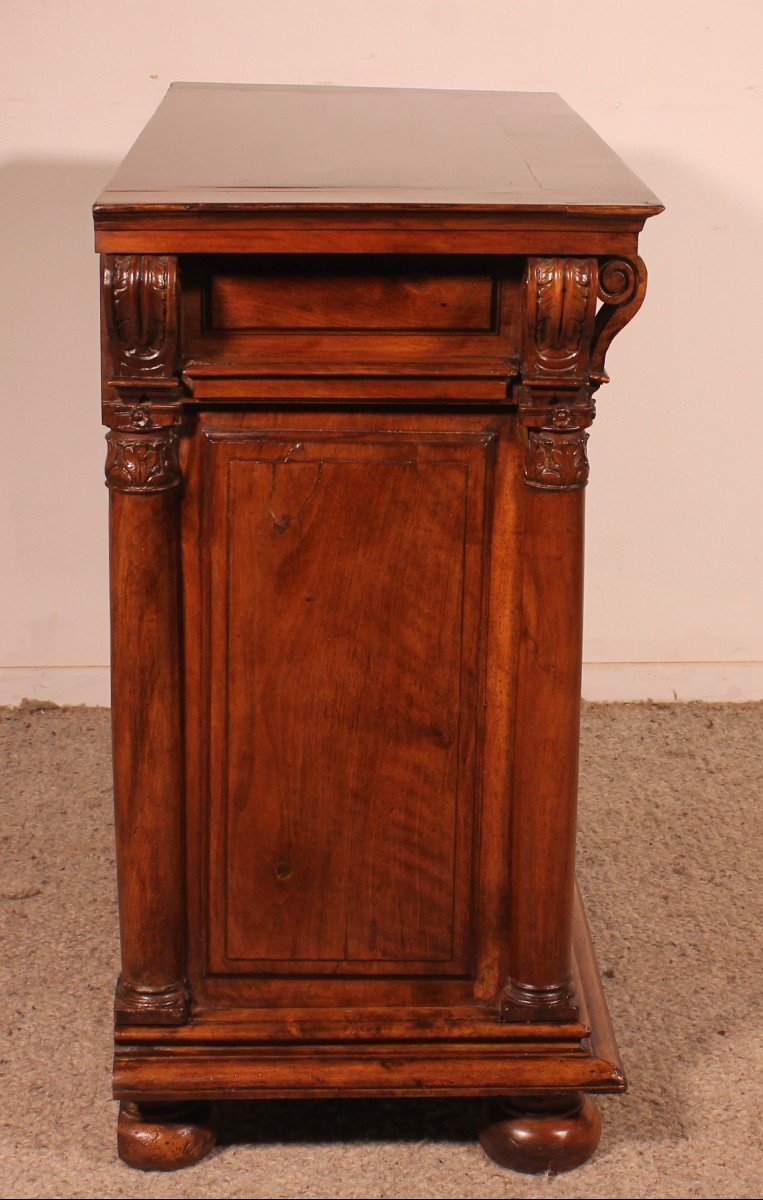 Small Renaissance Buffet In Walnut-17th Century From France-photo-4