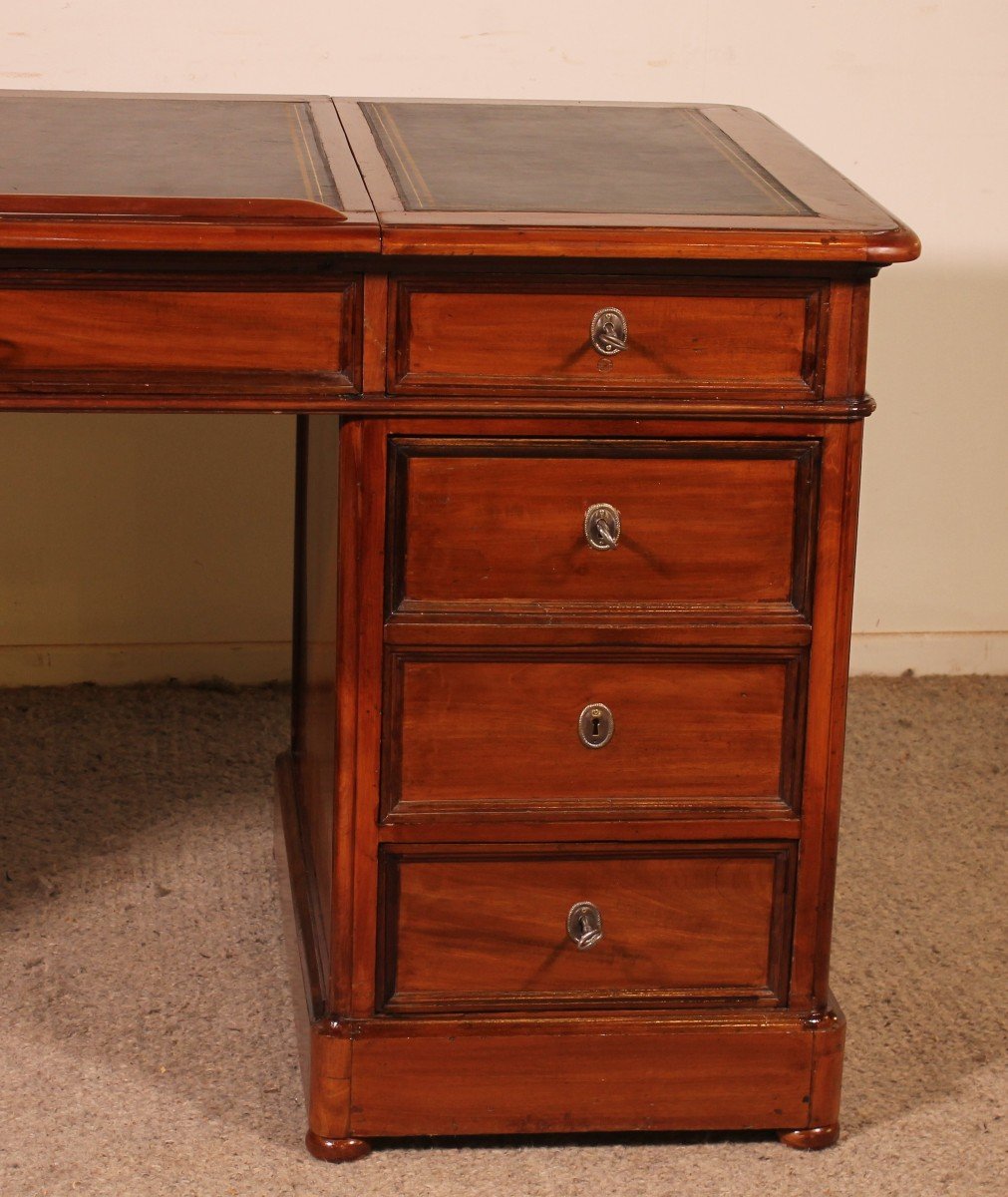 Mahogany Pedestal Desk From The 19th Century-photo-3