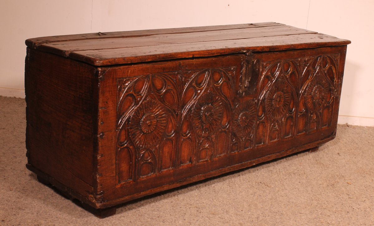Gothic Period Oak Chest 15 Century-photo-6