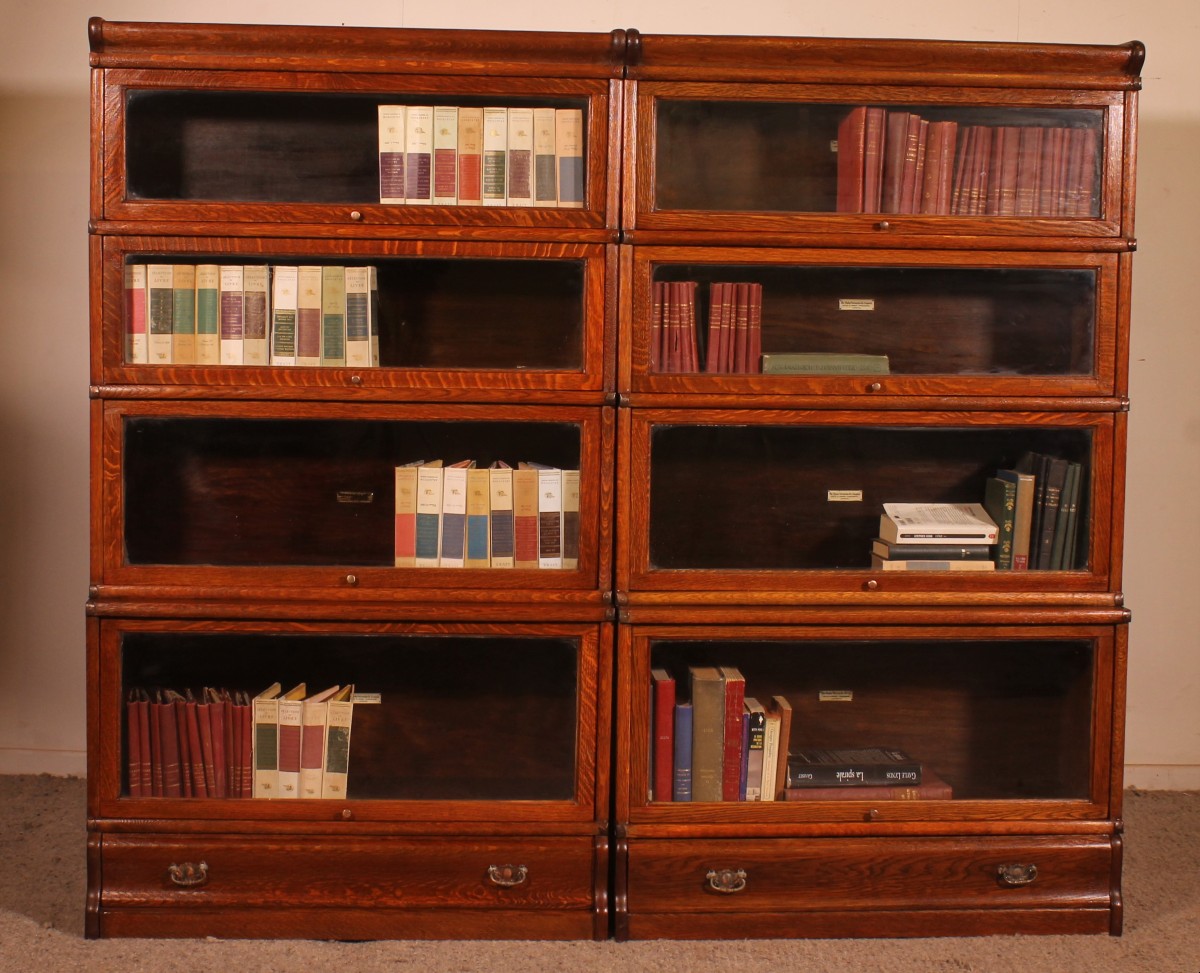 paire de bibliothèques Globe Wernicke en chêne circa 1900