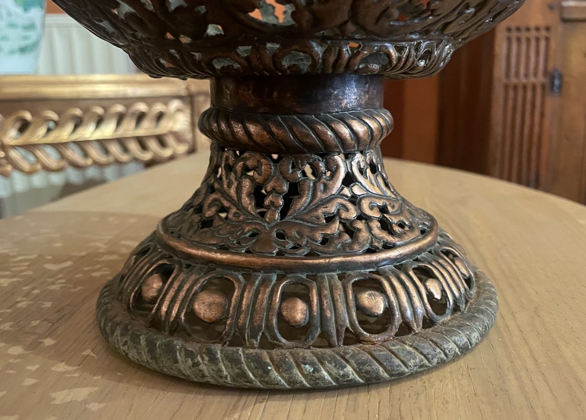 17th Century Italian Bronze Cup Or Urn-photo-6
