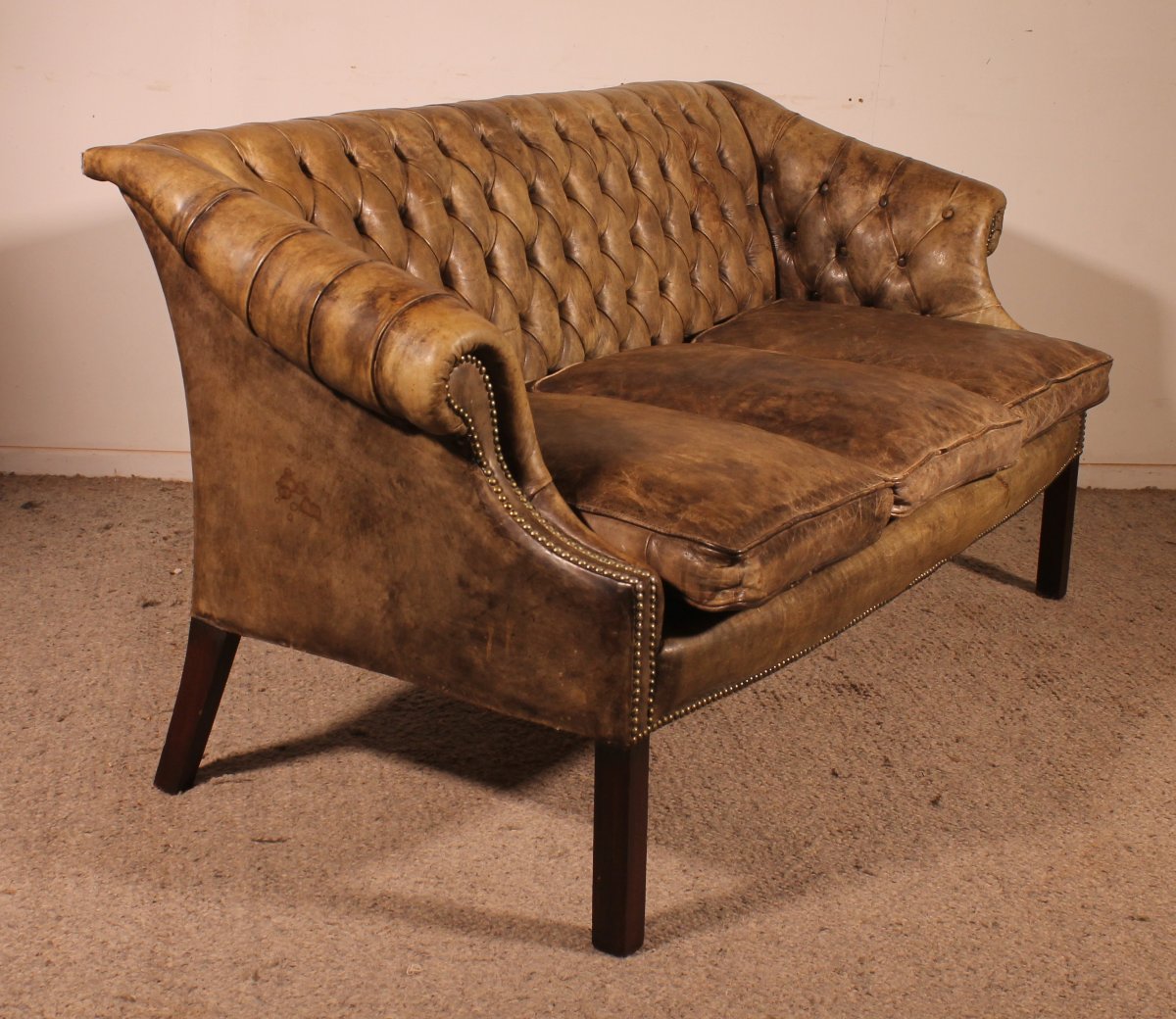 Chesterfield 3 Seater In Light Green Olive Leather-photo-2