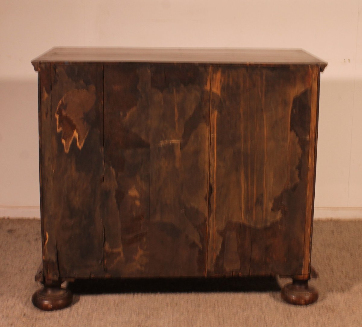 commode William and Mary en noyer du 17° siècle-photo-4