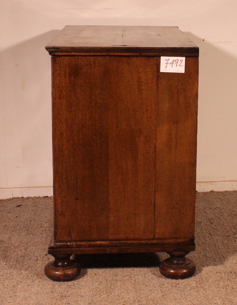 commode William and Mary en noyer du 17° siècle-photo-5