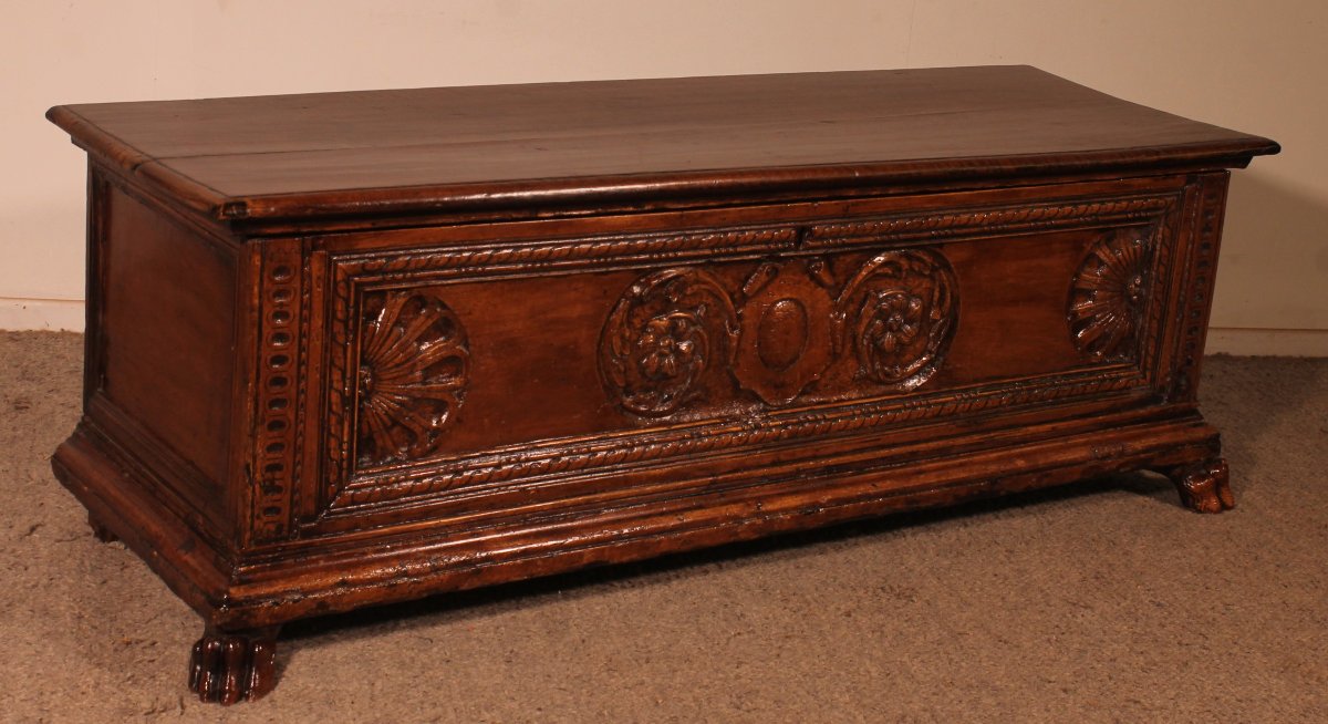 coffre de la renaissance italienne en noyer - circa 1600-photo-1