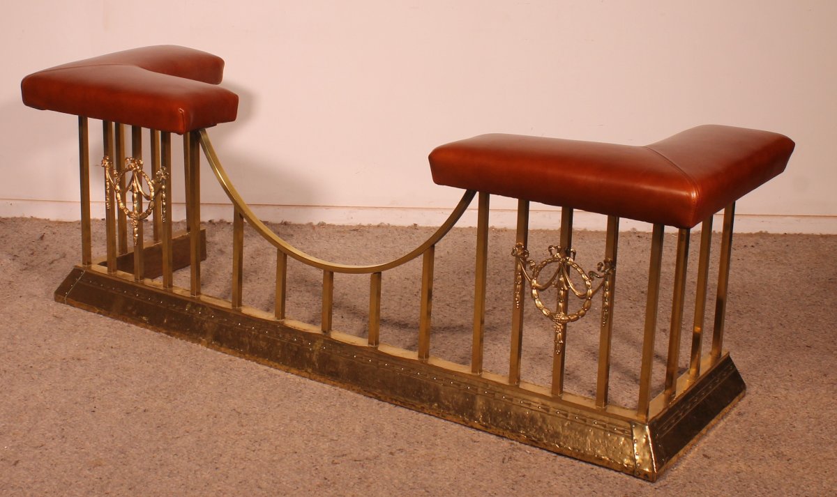 Early 19th Century Club Fender In Brass And Leather-photo-7