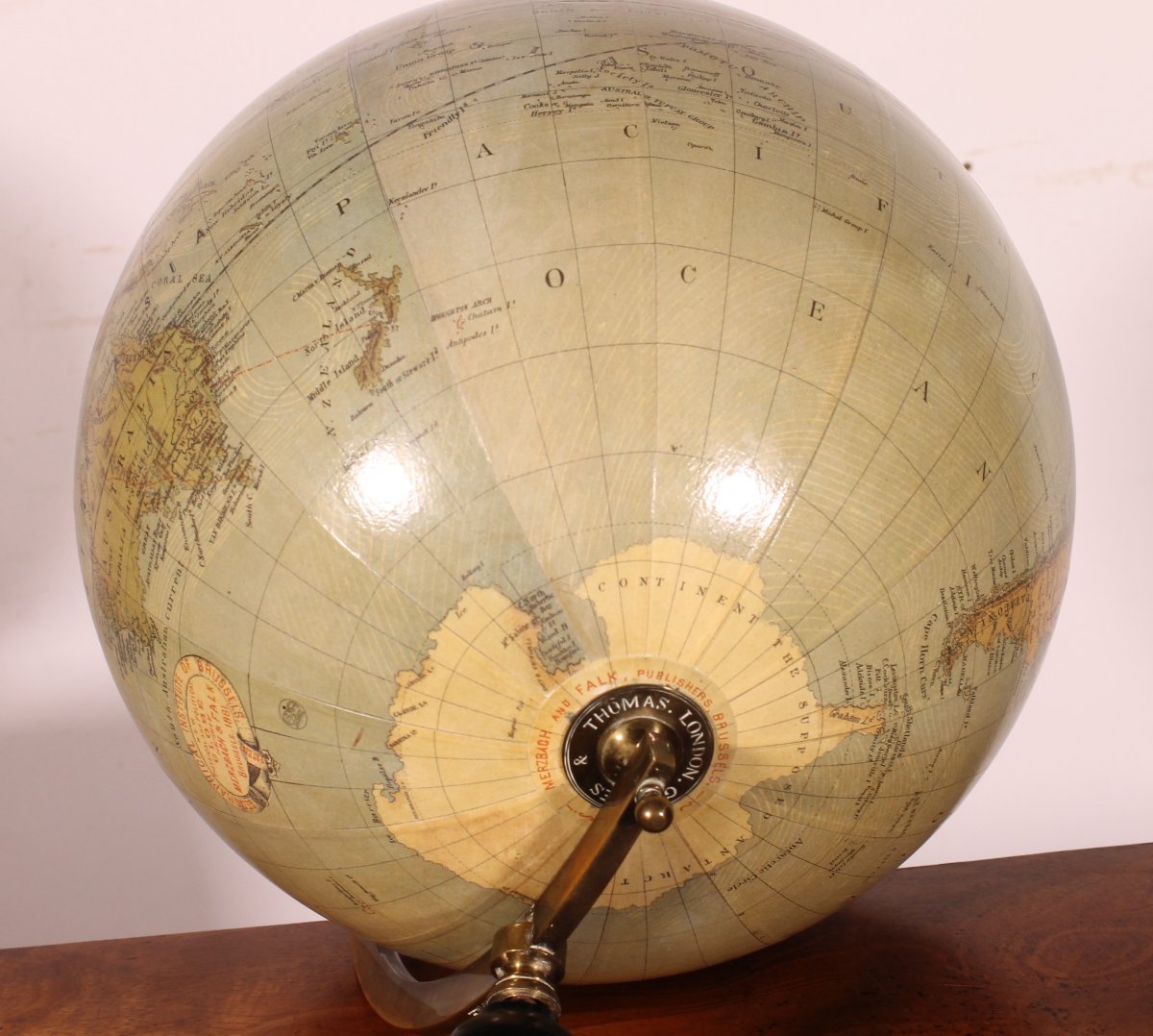 globe terrestre par Merzbach & Falk Bruxelles pour Greaves and Thomas London-photo-5
