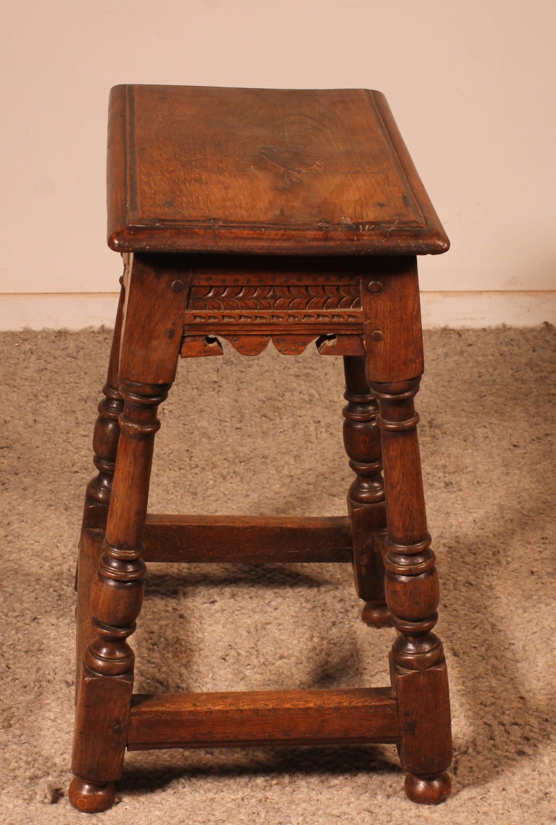 Early 17th Century Oak Jointstool-photo-3
