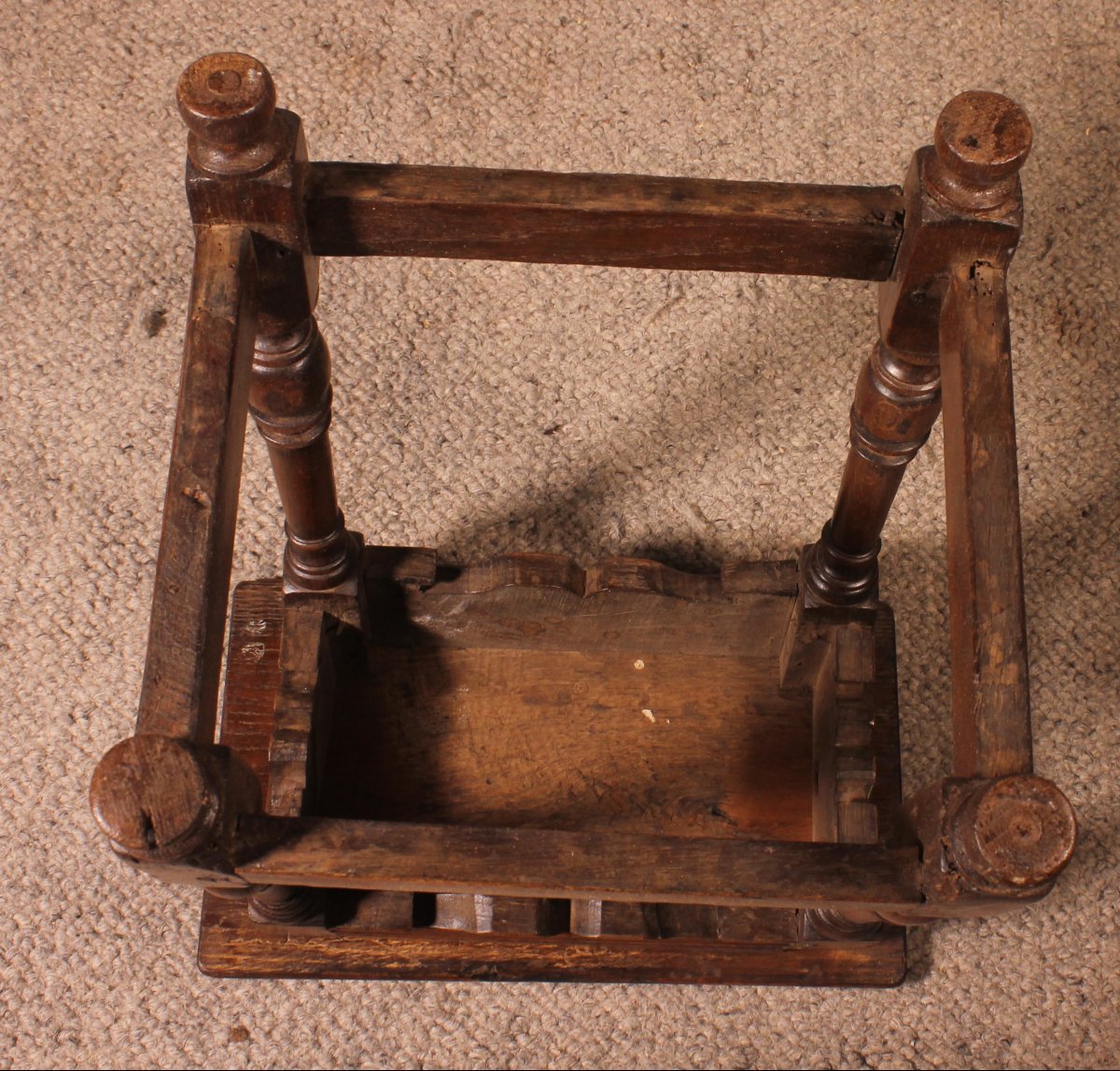 Early 17th Century Oak Jointstool-photo-7