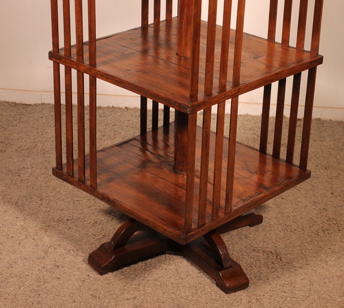 Important 19th Century Oak Revolving Bookcase-photo-2