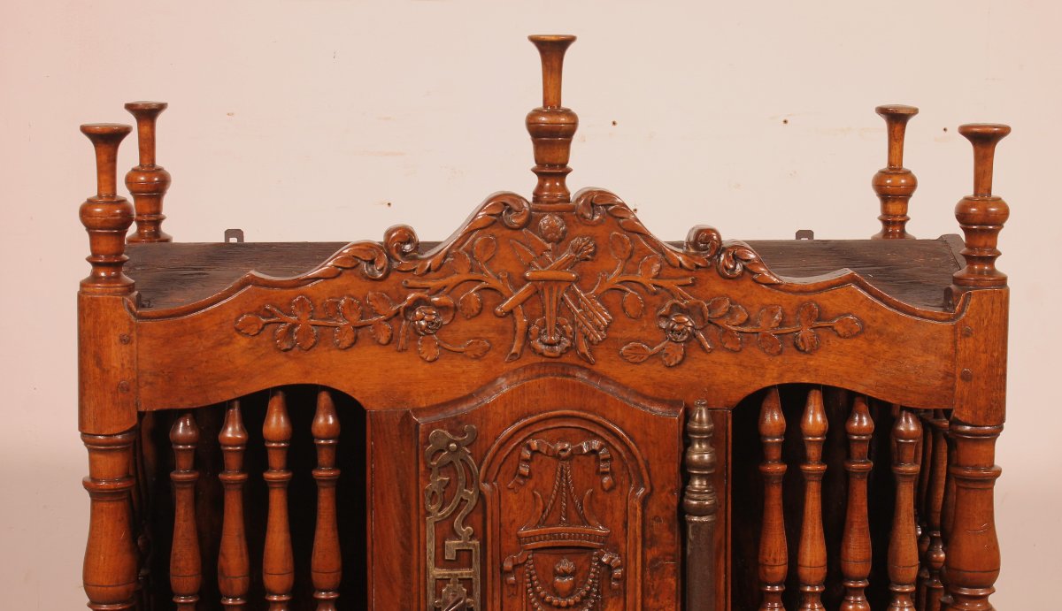 Panetière Provençale en Noyer massif – XVIIIe-photo-2