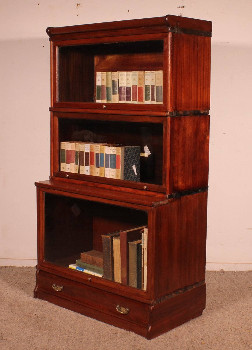 Globe Wernicke Mahogany Bookcase With 3 Large Elements And A Drawer-photo-5