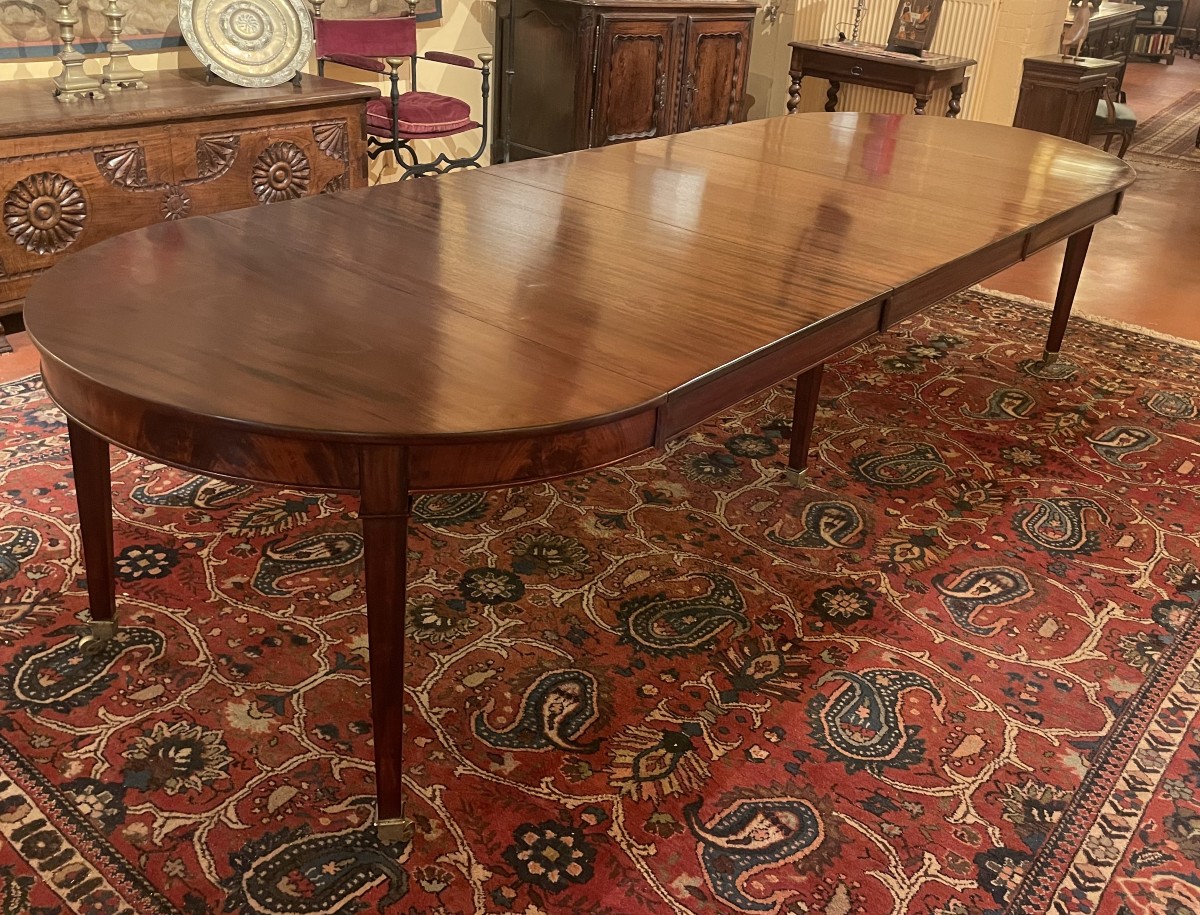 Louis XVI Dining Table In Mahogany From The Directoire Period, 3.30m