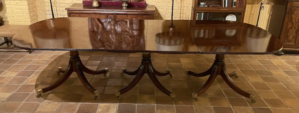 table de salle à mangeranglaise  en acajou -3 pieds quadripode-photo-2