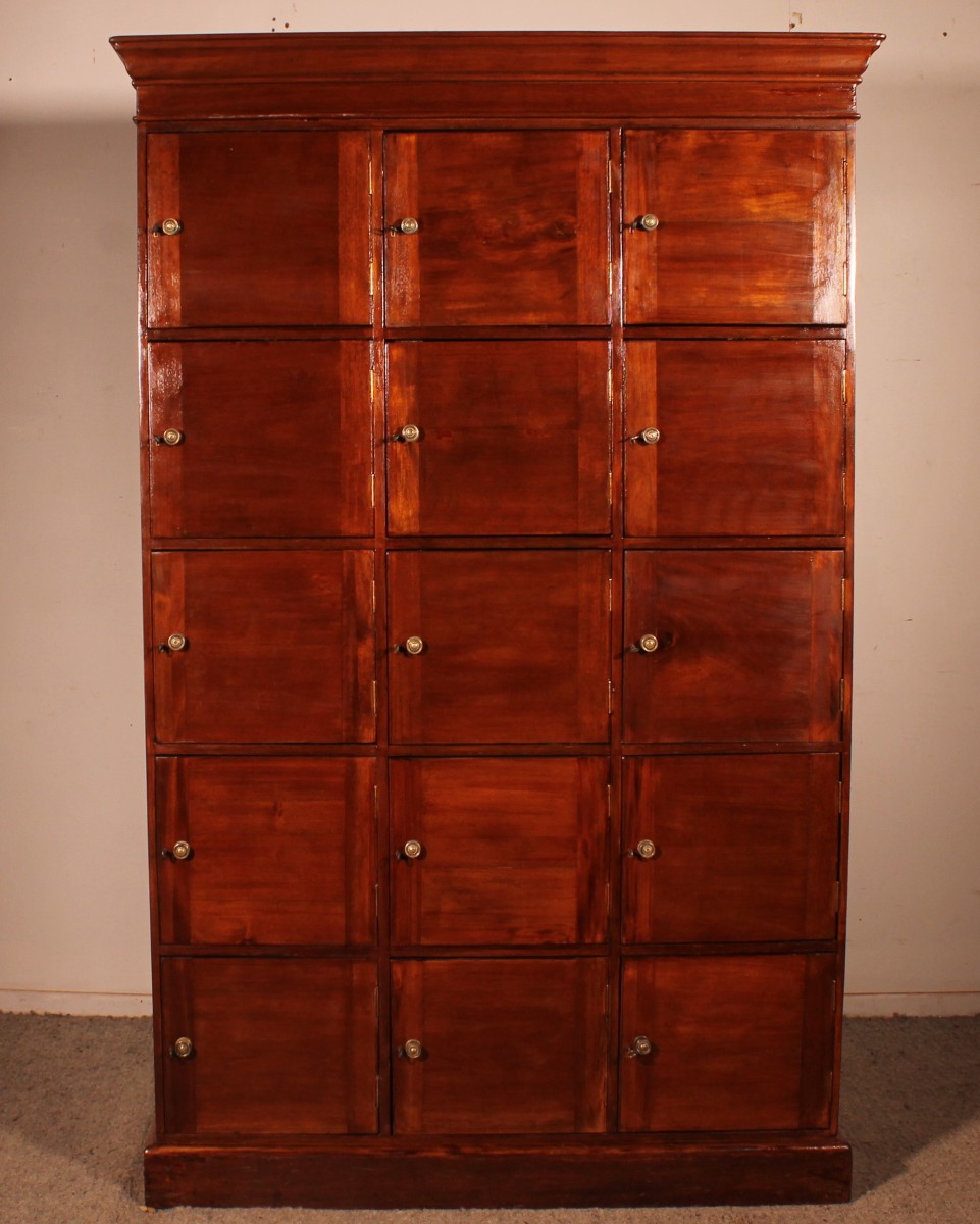  Notary's Filing Cabinet In Mahogany - 19 Century
