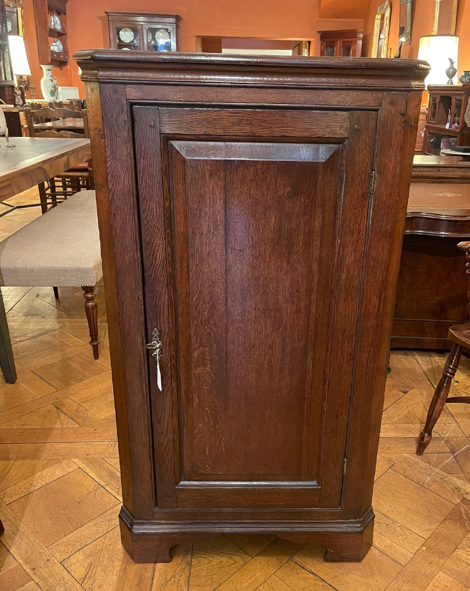 English Oak Corner Cabinet, Circa 1800
