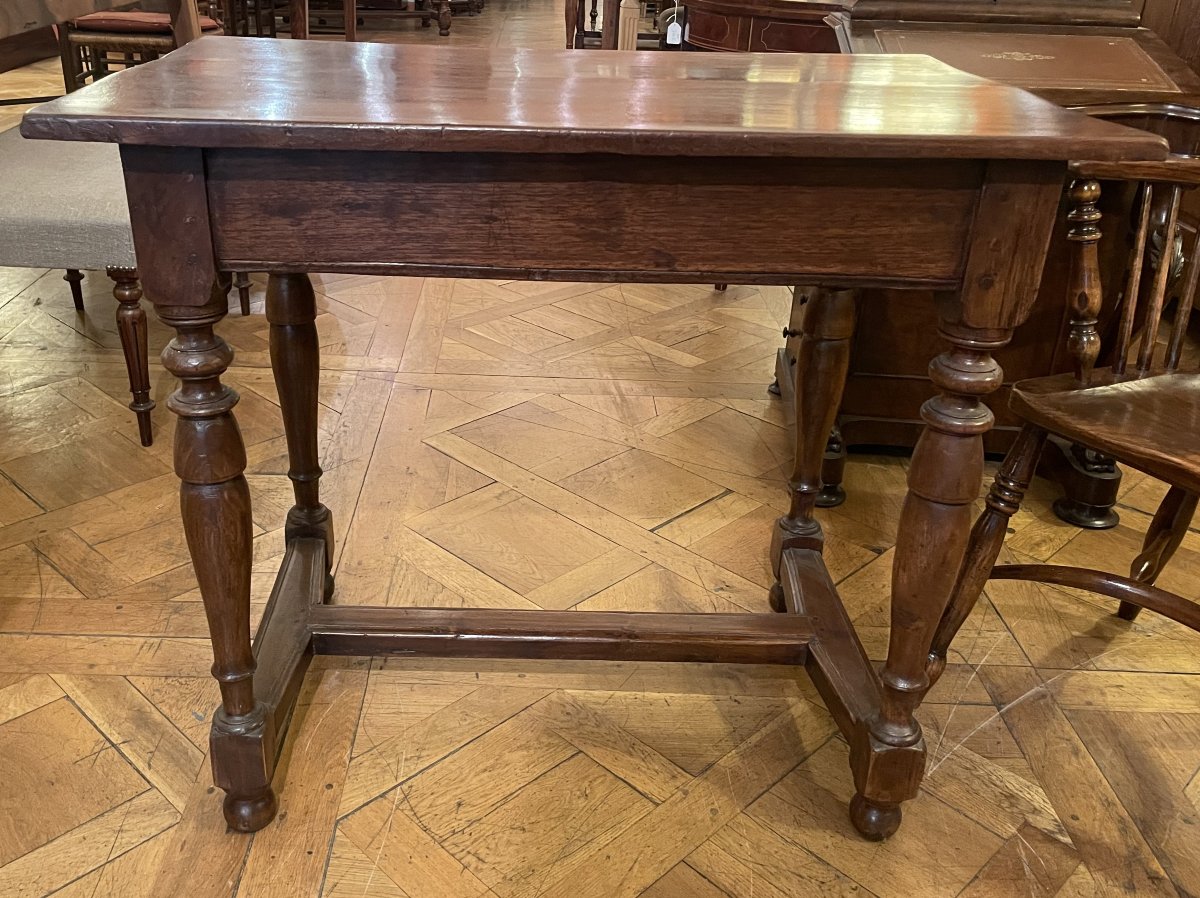 19th Century Chestnut Desk-photo-4