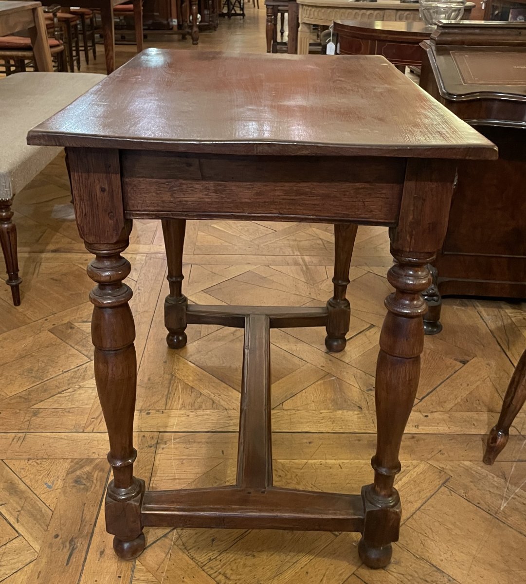 19th Century Chestnut Desk-photo-5