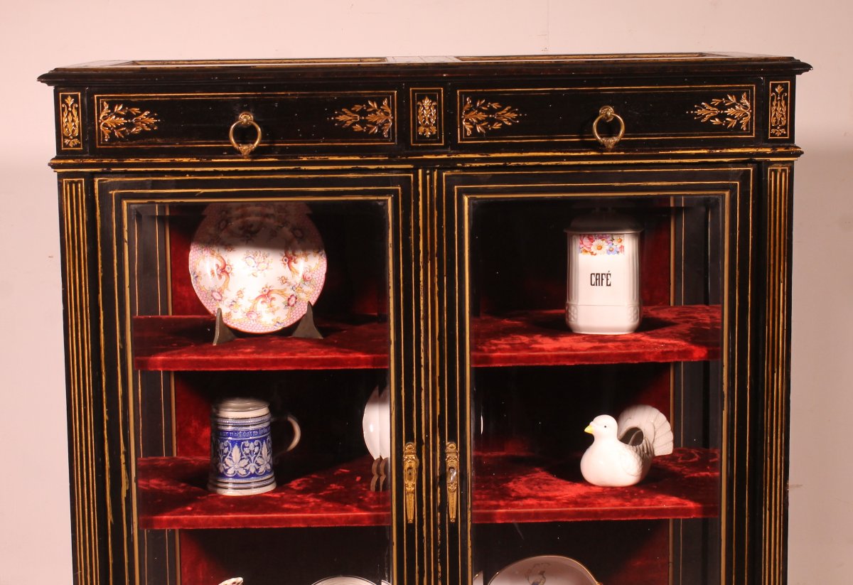 Napoleon III Period Collector's Display Cabinet-photo-3