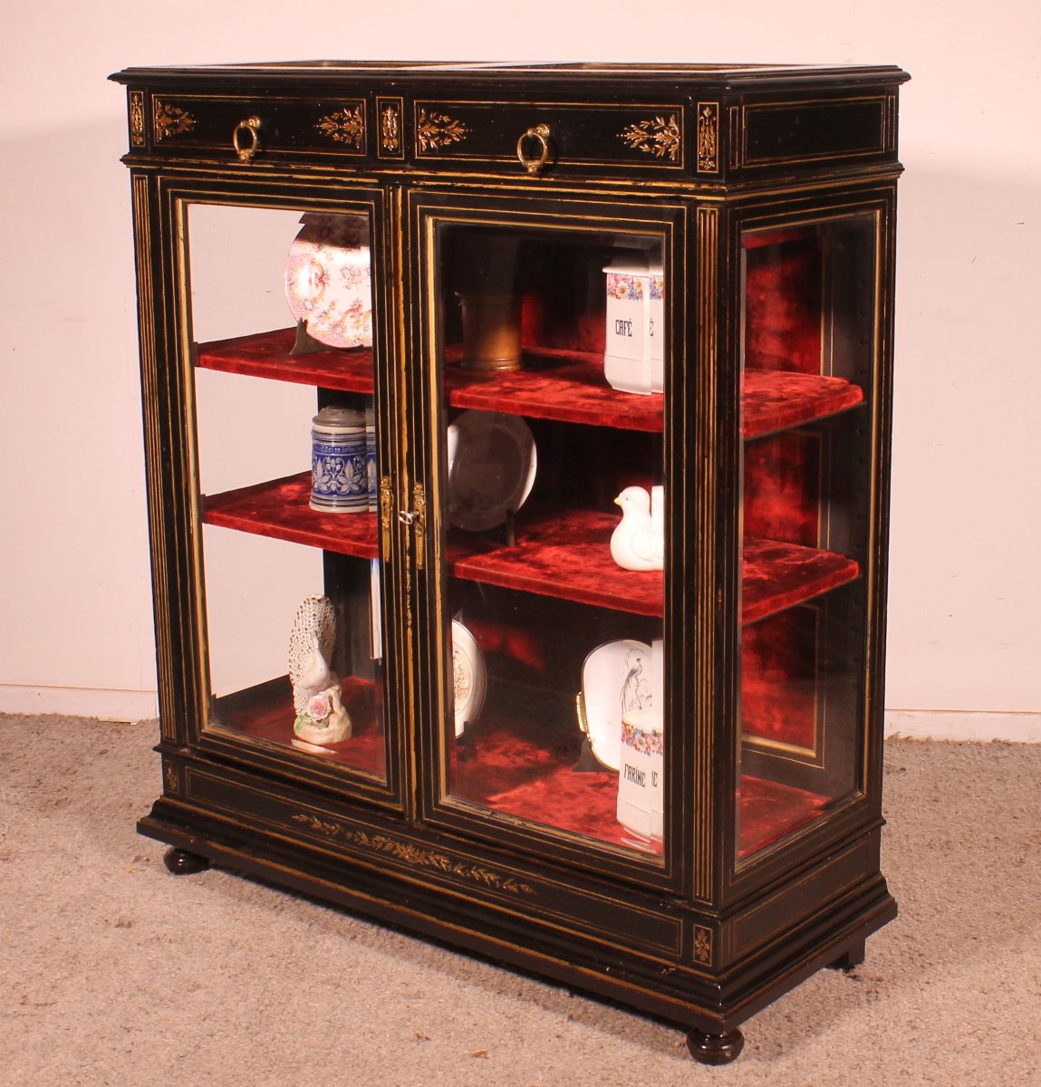 Napoleon III Period Collector's Display Cabinet-photo-6