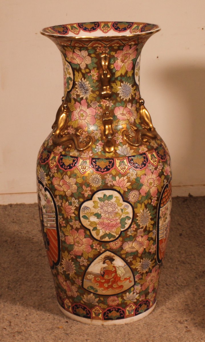 Vase Chinois en Porcelaine Émaillée à Décor Polychrome - Sur Socles-photo-4