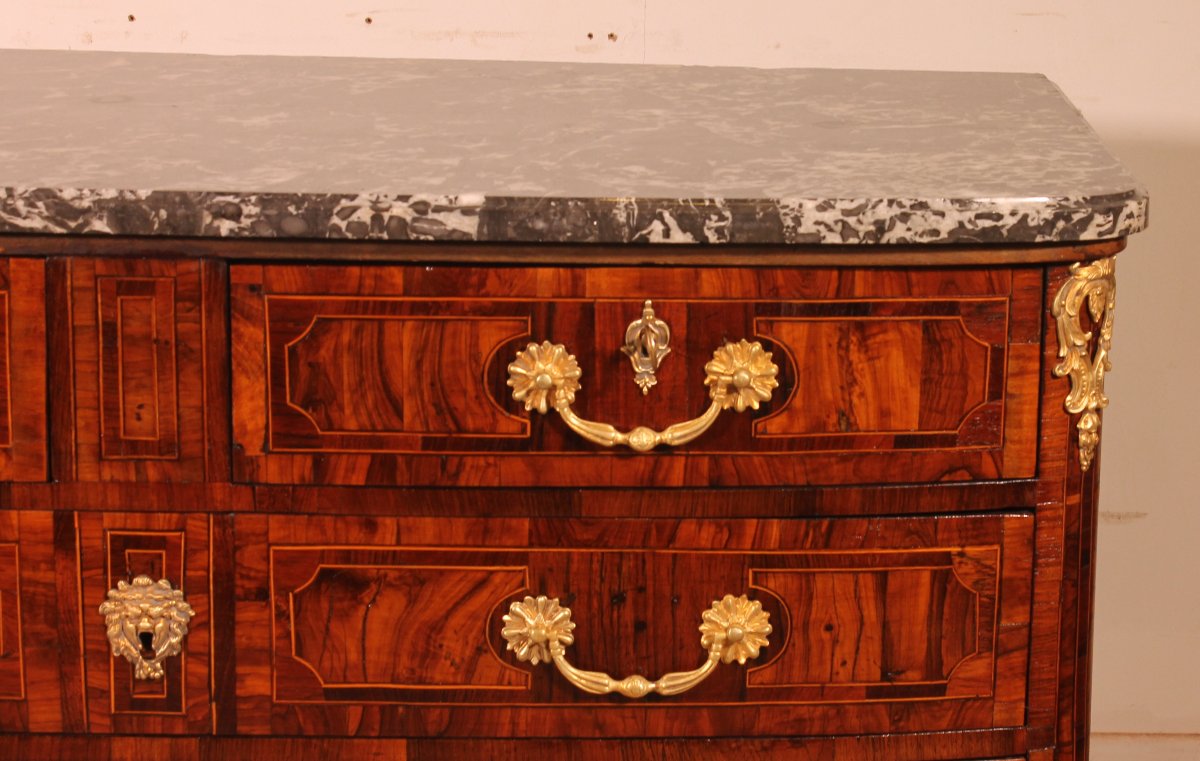 Commode du Dauphiné époque Louis XIV en marqueterie d’olivier-photo-2