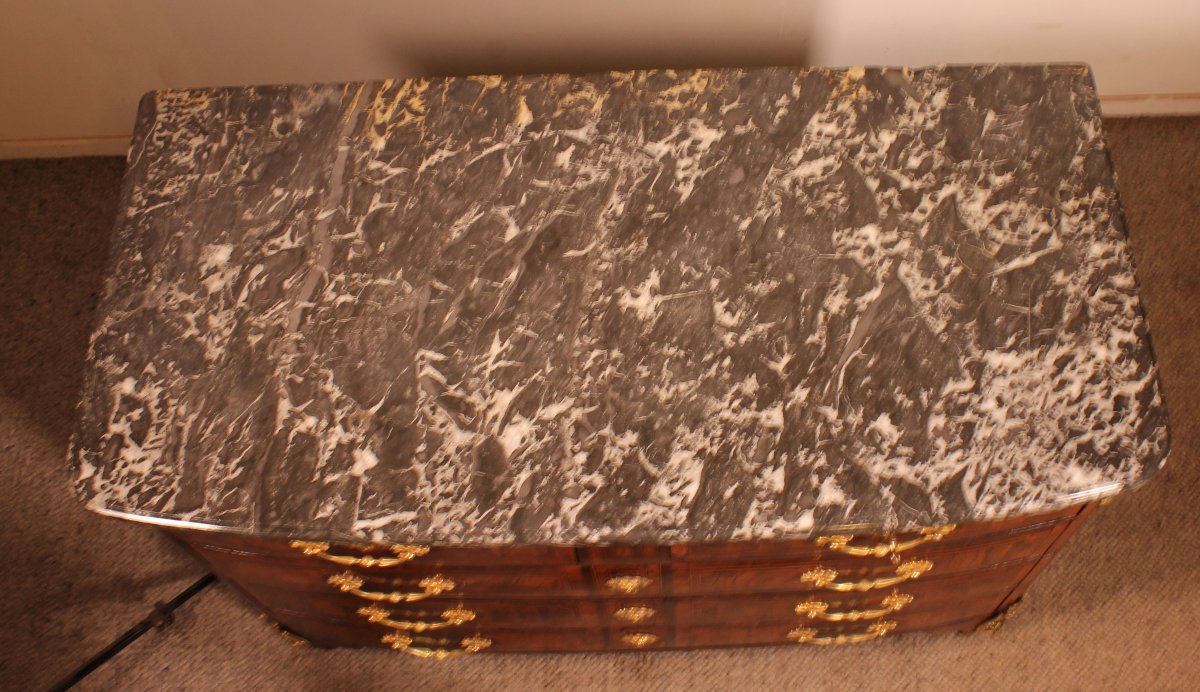 Commode du Dauphiné époque Louis XIV en marqueterie d’olivier-photo-1