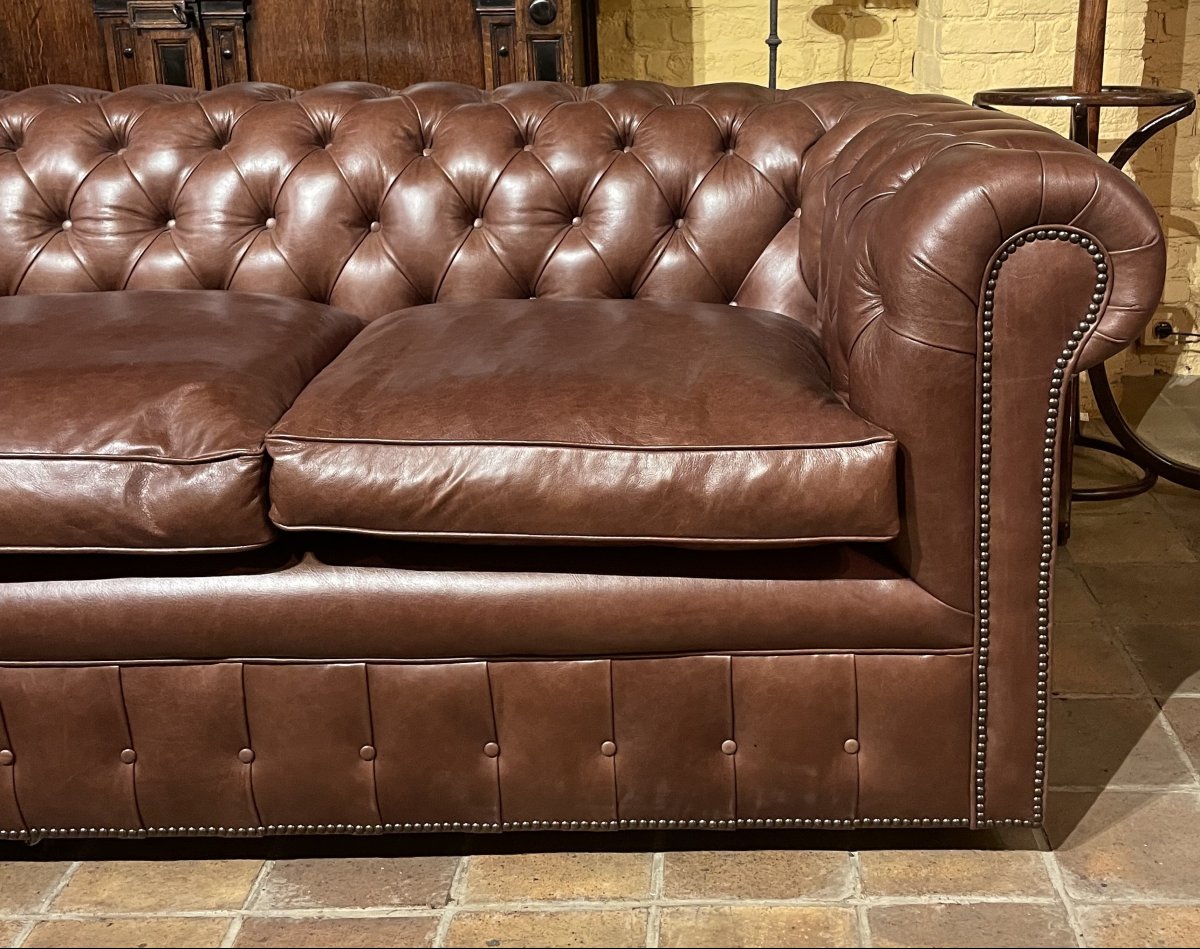 canapé chesterfield 3 places en cuir brun-photo-2