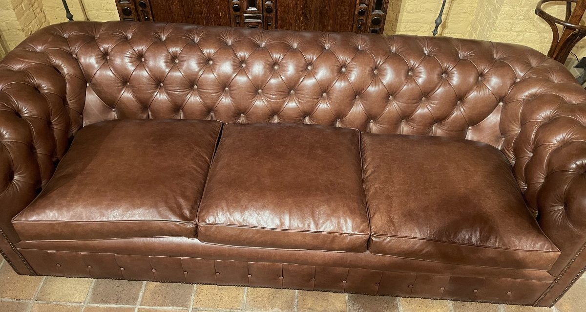 canapé chesterfield 3 places en cuir brun-photo-2