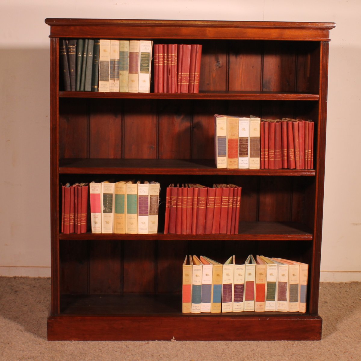 A Fine English Mahogany Open Bookcase-19° Century-photo-3