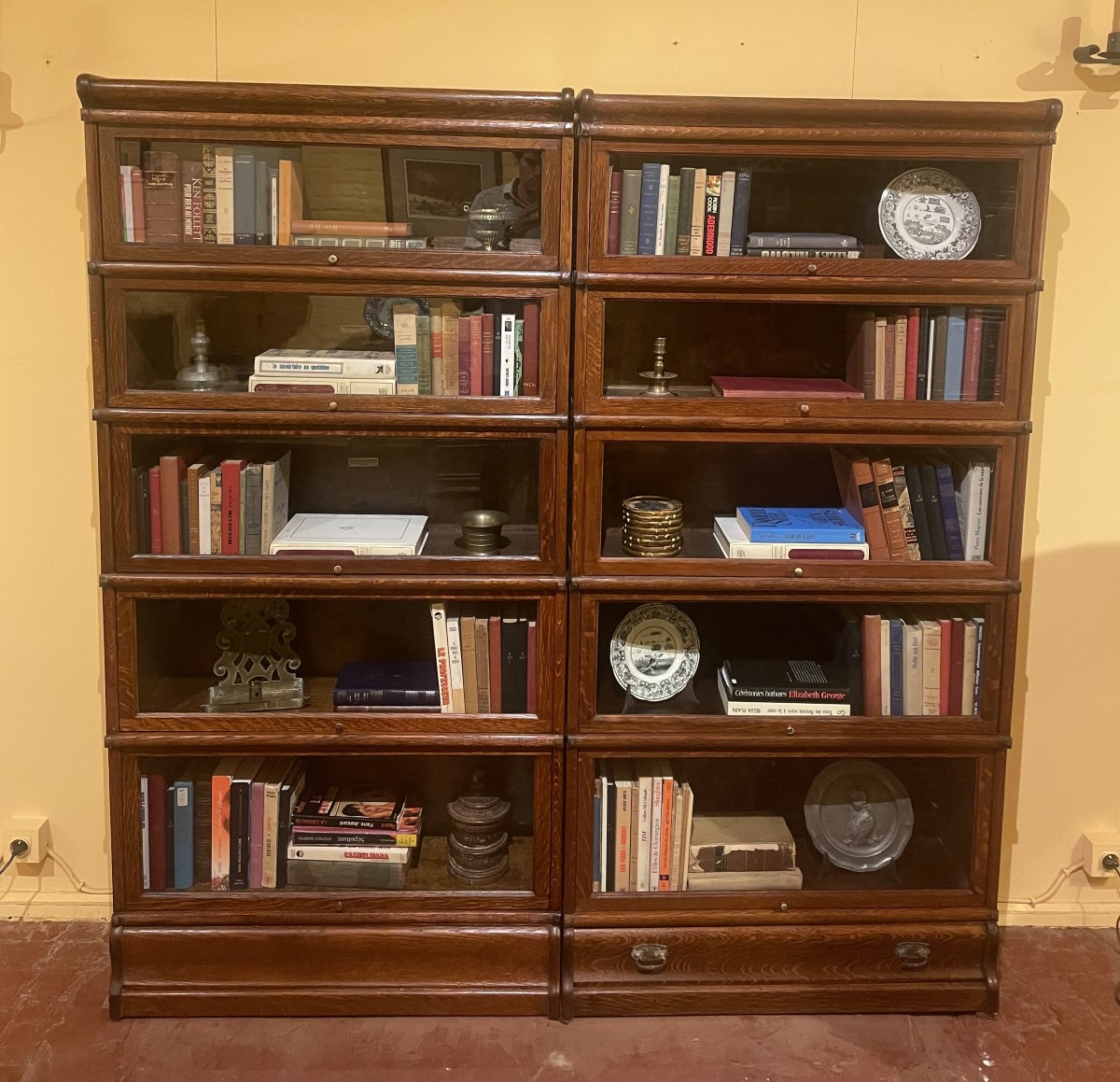 paire de bibliothèques Globe Wernicke London en chêne circa 1900 de 5 éléments