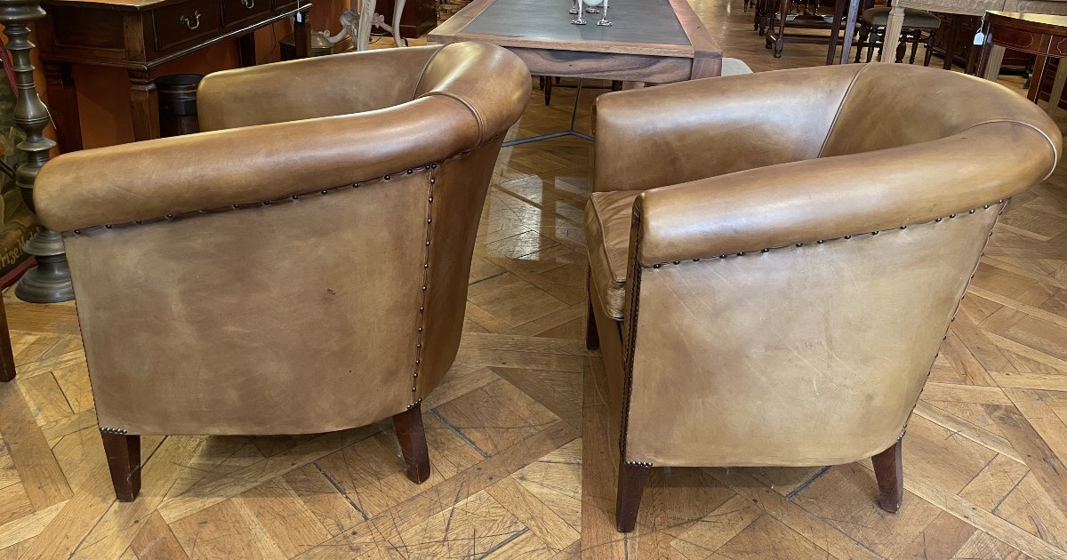 Pair Of Camel-colored Leather Club Chairs-photo-2