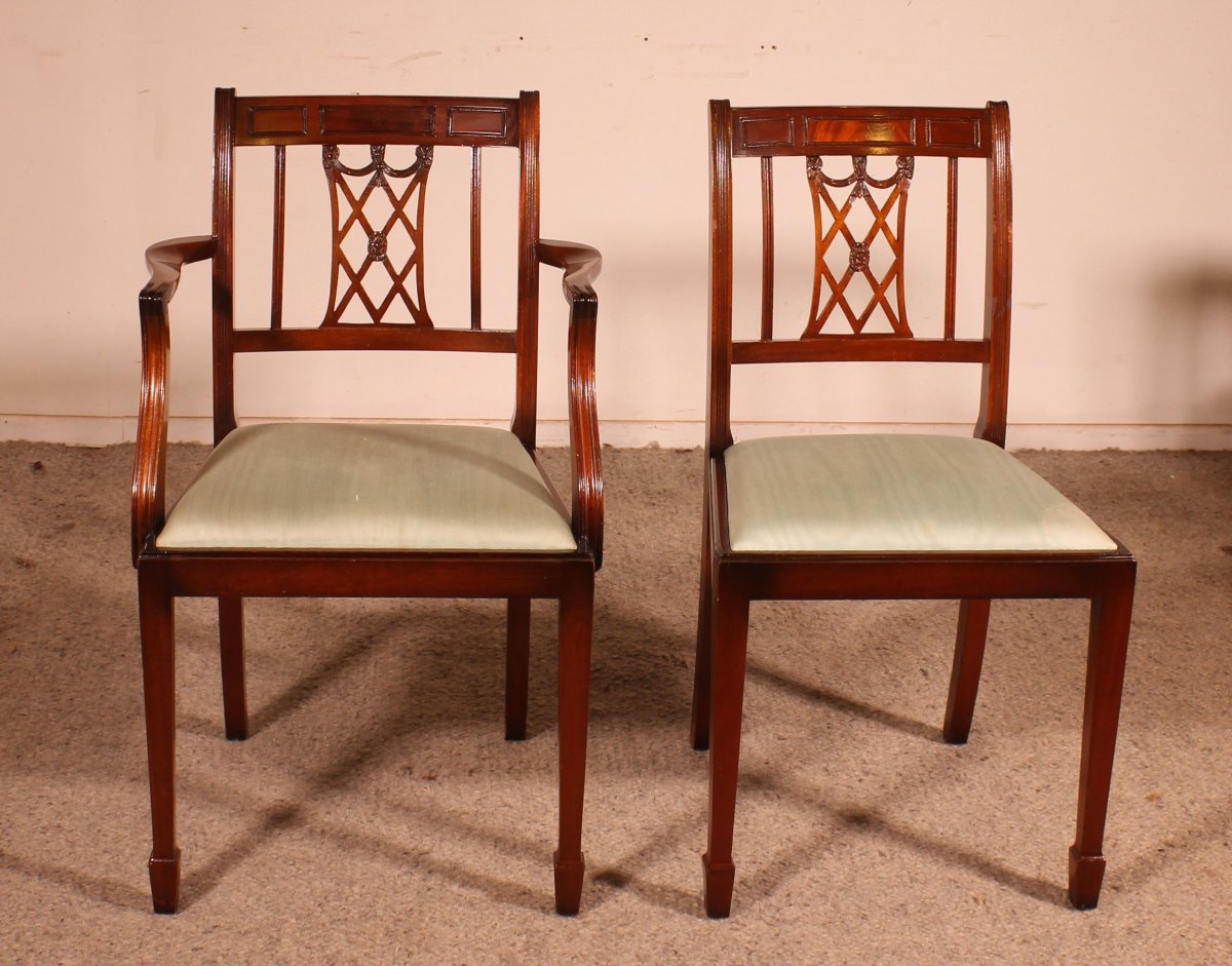 Série de 10 chaises et deux fauteuils en acajou de style hepplewhite-photo-3