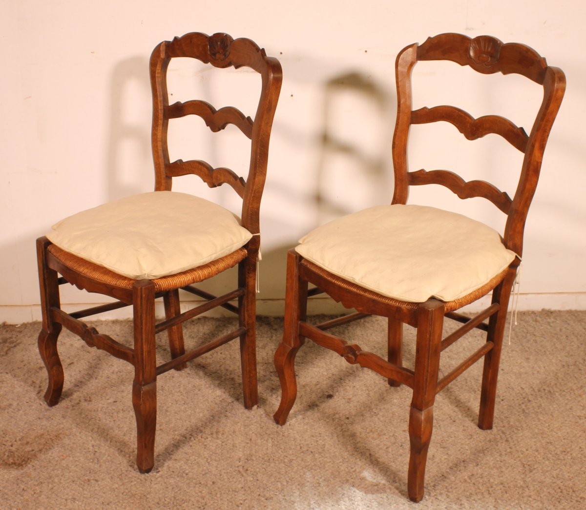 2 Oak Chairs Circa 1900-photo-2