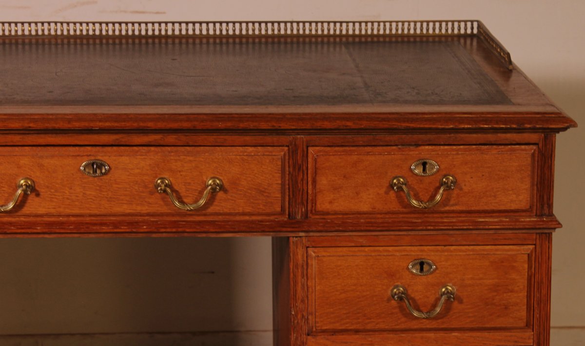 19th Century Oak Pedestal Desk-photo-3